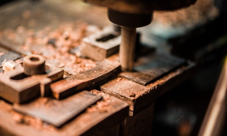 Fabrication de lunettes en bois Lyon